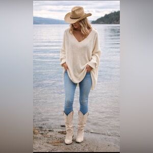 Zenana Outfitters Cream V-Neck Sweater